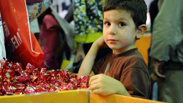 Şeker Alırken ‘E441, Jelatin Veya Gelatine Dikkat