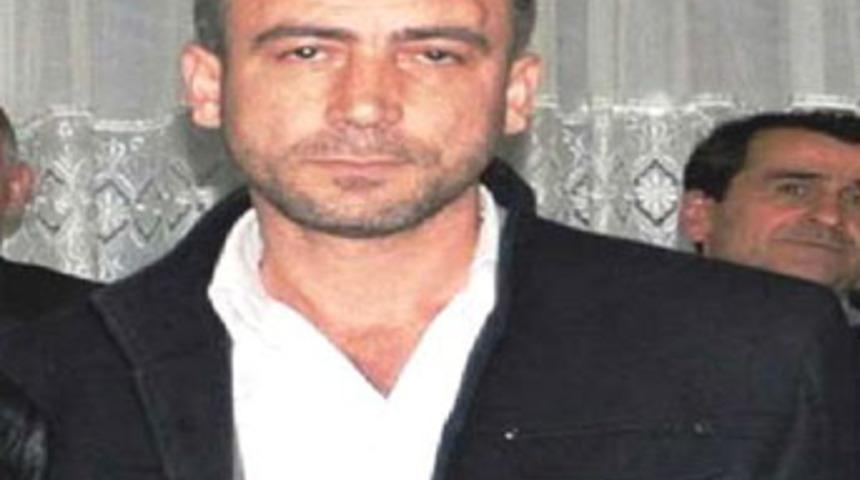 Oto galericiye iki kurşun