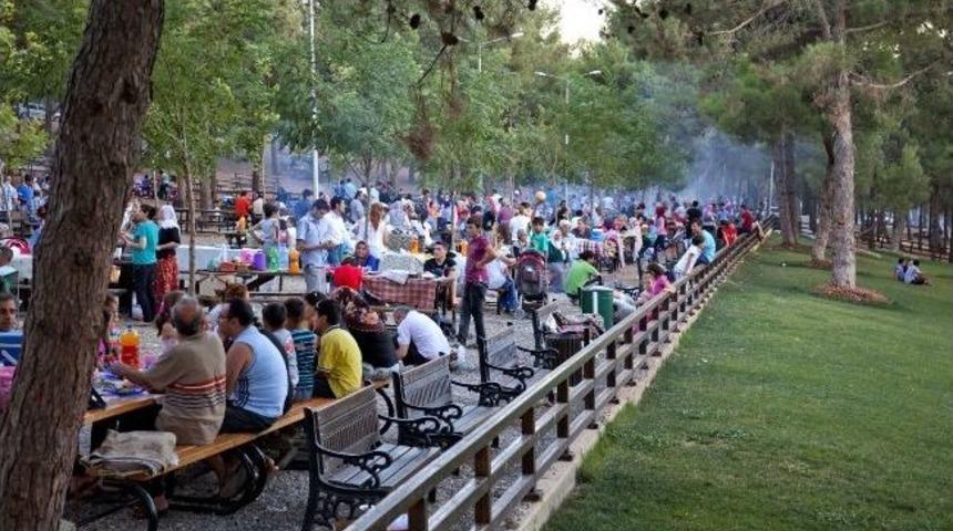 Şehitkamil Belediyesi D&uuml;l&uuml;k Tabiat Parkı'na Girişler Bayramda &Uuml;cretsiz