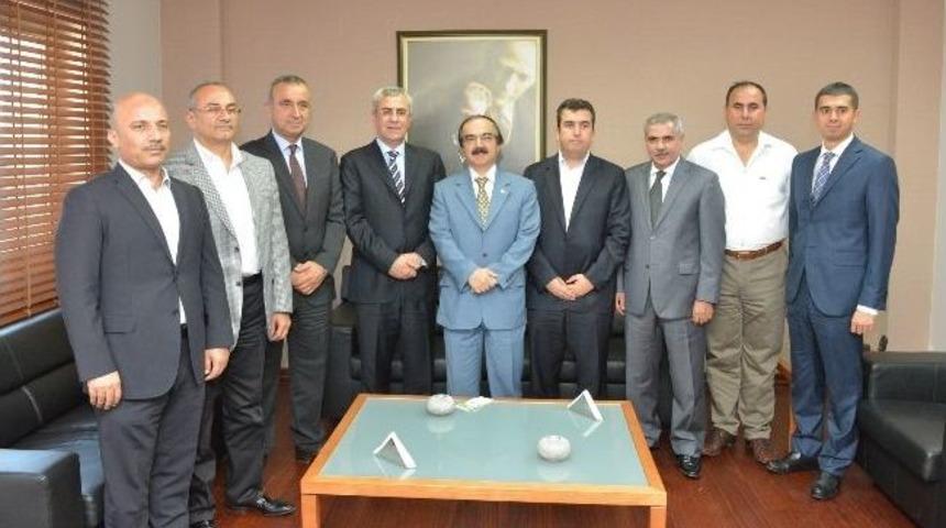 Vali Coş&rsquo;tan Adaso&rsquo;ya Ziyaret