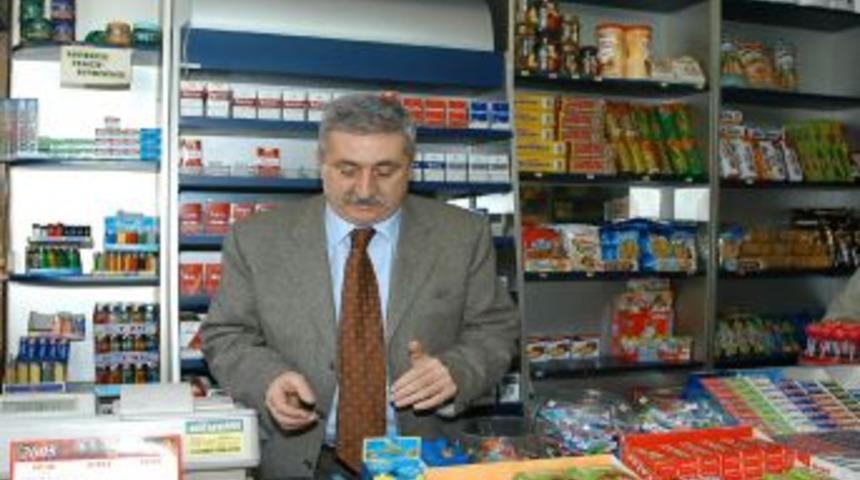 TESK: Sigarada Ka&ccedil;ak Y&uuml;zde 20'yi, Devletin Kaybı 5 Milyar TL'yi Ge&ccedil;ti