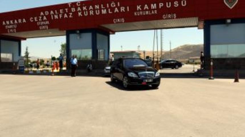 Devlet Bah&ccedil;eli, Engin Alan&rsquo;ı Cezaevinde Ziyaret Etti