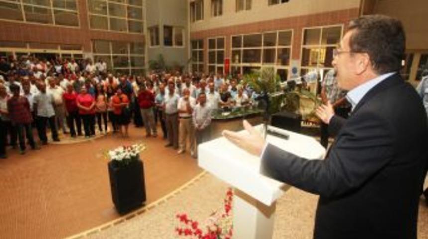 Seyhan Belediyesi'nde Bayramlaşma T&ouml;reni Yapıldı