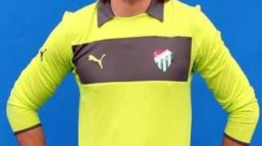 Bursaspor&rsquo;da Yavuz Ve Tahacan İle Yollar Ayrıldı