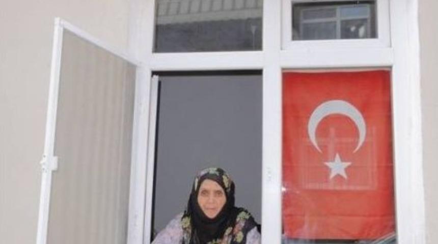 21 Yıldır Bayramda "oğlum Gelecek" Diye Bekliyor