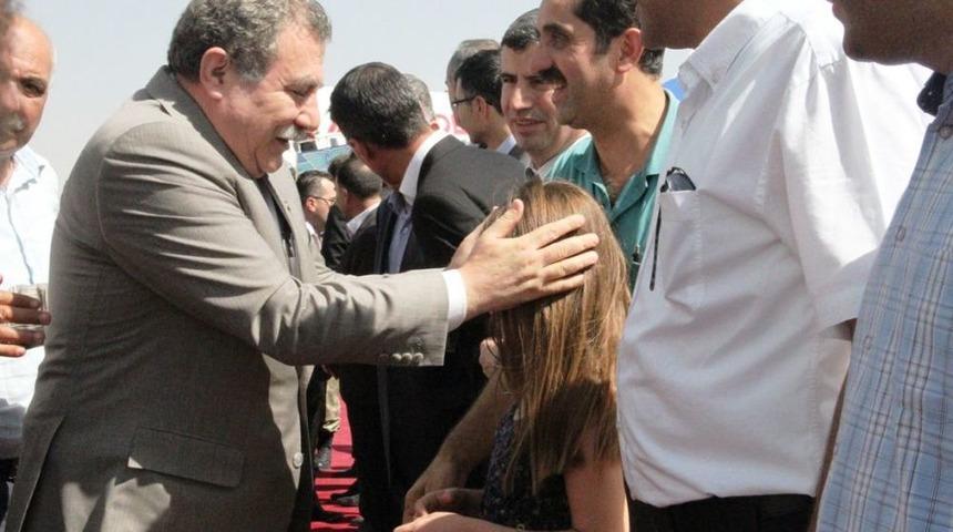 Şenyurt Sınır Kapısı'ndan Suriye&rsquo;ye Kızılay Aracılığı Ile Yardım Yapılacak