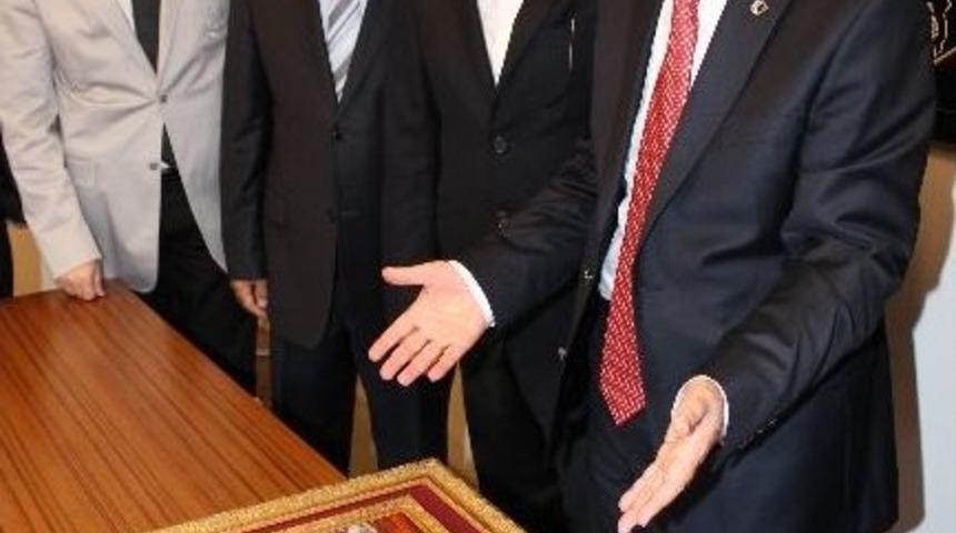 Vali Harput&rsquo;tan Bursa Ticaret Borsasına Veda Ziyareti