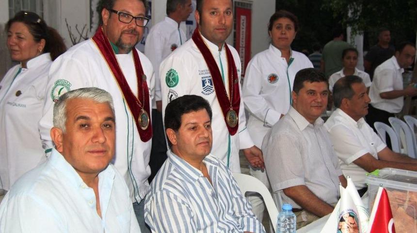 Sınır Tanımayan Şeflerden Iftar Yemeği