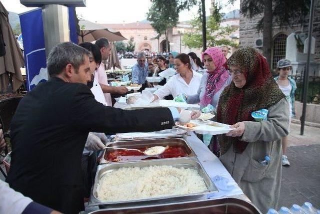 Bursa'da Son İftar Cumhuriyet Caddesi’nde Yapıldı