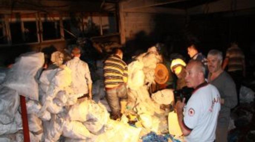Samsun&rsquo;da Iş Yeri Yandı