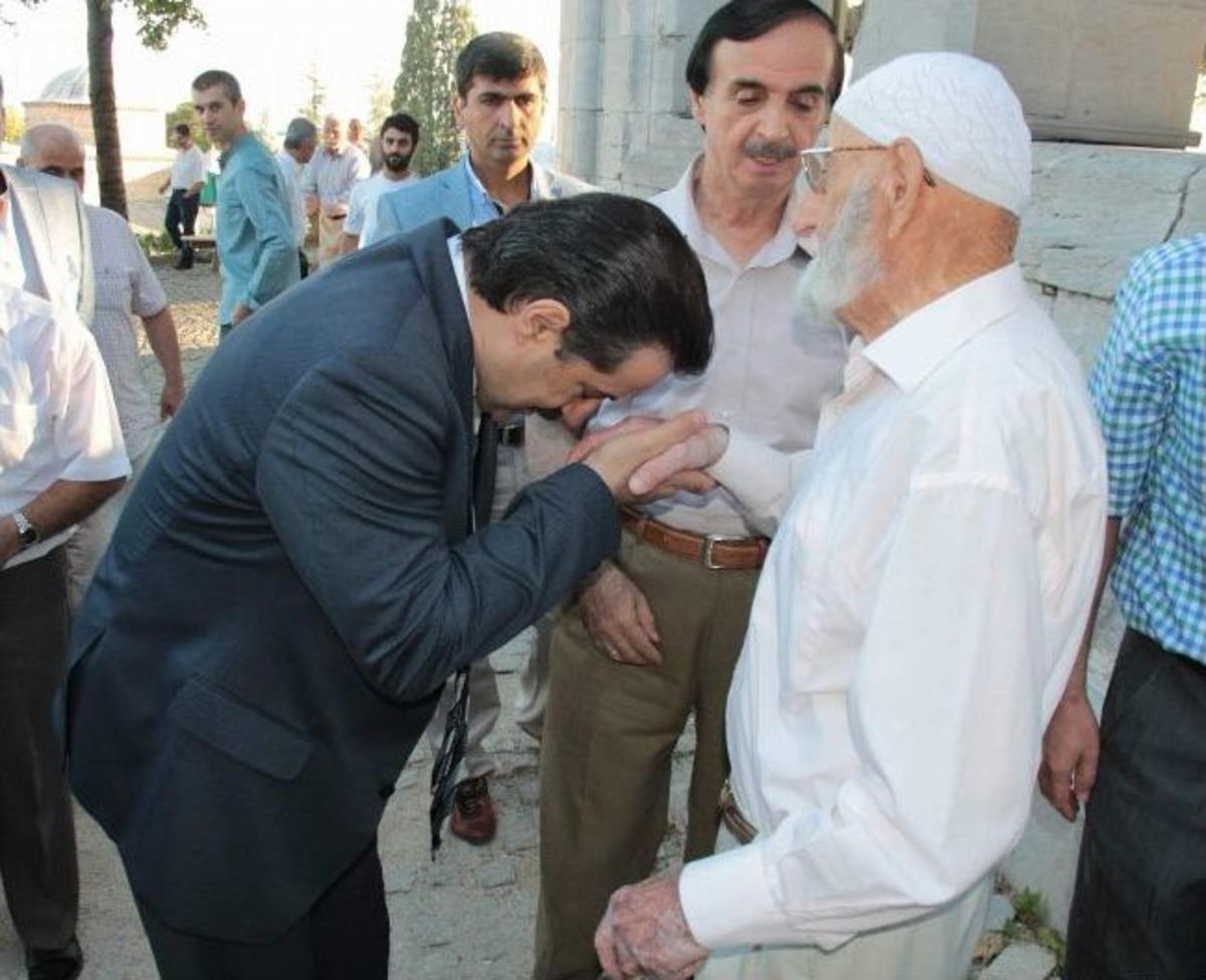 Faruk &Ccedil;elik: &ldquo;d&uuml;nyada Maaşlar Dondurulurken, T&uuml;rkiye&rsquo;de &Uuml;cret Artışları Oluyor&rdquo;