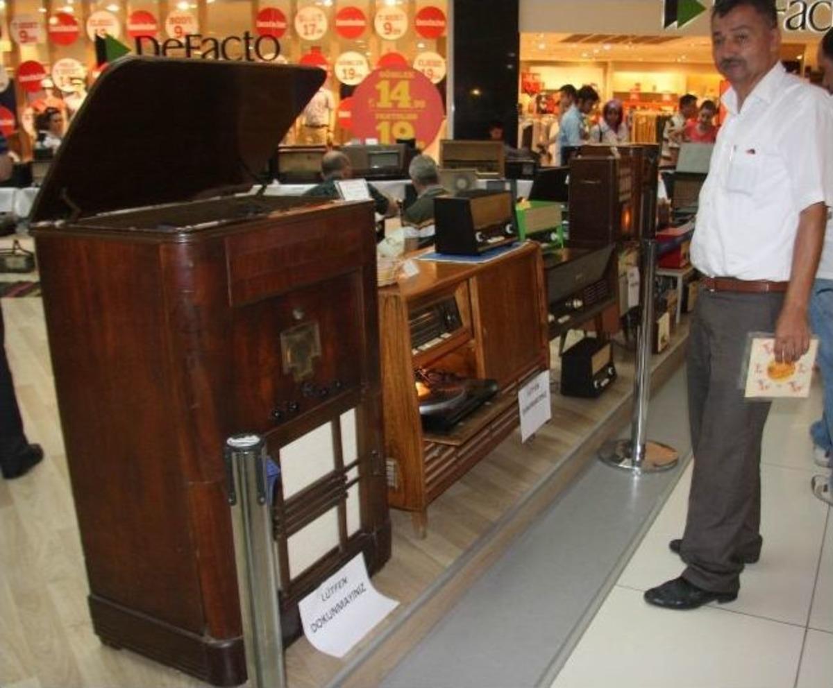 Antika Radyolar G&ouml;r&uuml;c&uuml;ye &Ccedil;ıktı