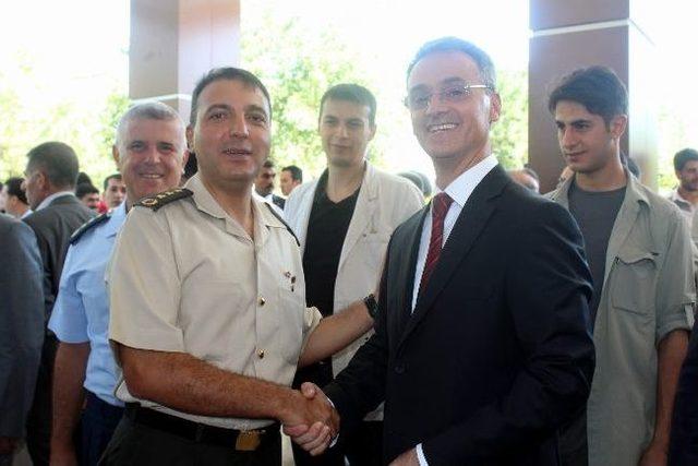 Bakan Eker, Diyarbakır’da Bayramlaşma Törenine Katıldı 1