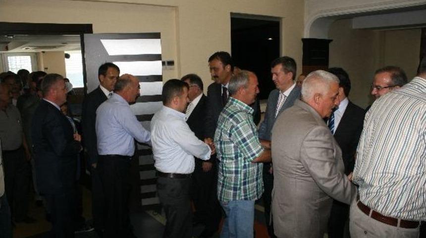 D&uuml;zceliler Bayramlaştı