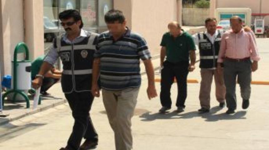 Bayram Sabahı Ka&ccedil;ak Sigara Operasyonu: 105 Bin Paket Sigara Ele Ge&ccedil;irildi