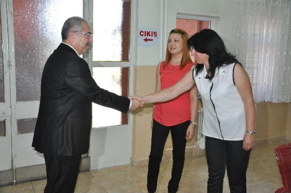 Vali Yaman&rsquo;dan &Ccedil;ocuk Yuvası Ve Huzurevine Ziyaret