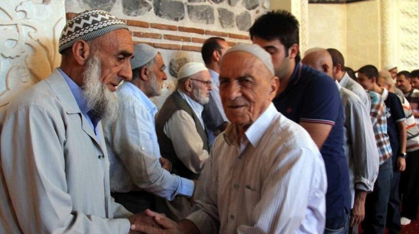 Diyarbakır 5. Harem-i Şerif'te 13 Asırlık Bayramlaşma Geleneği