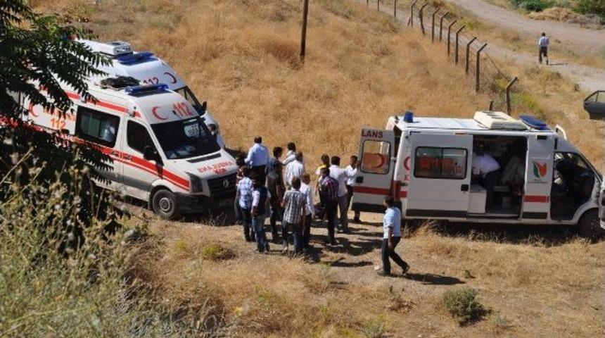 Malatya&rsquo;da Otomobil Şarampole U&ccedil;tu: 5 Yaralı