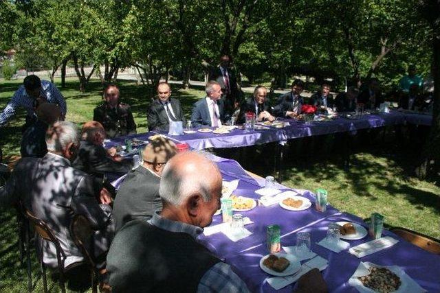 Vali Akdemir’den Bayram Ziyaretleri 2