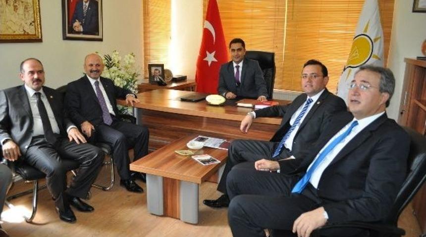 Ak Parti Nevşehir İl Başkanlığında Bayramlaşma Programı Yapıldı