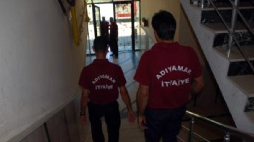Asans&ouml;rde Mahsur Kalan Şahıs Kurtarıldı
