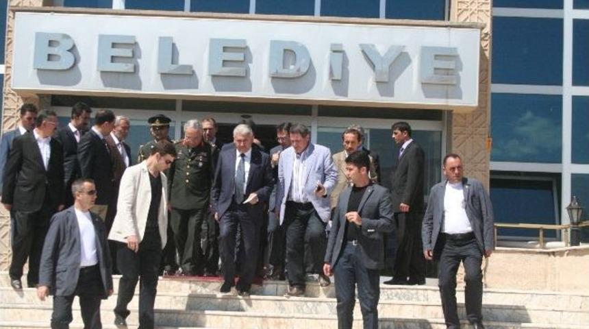 Orgeneral Turmuş&rsquo;tan Bayram Vedası