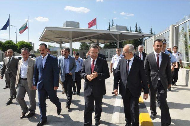 Bozdağ: Sokağı Adres Gösteren, Türkiye’de Olup Bitenleri Doğru Okuyamayanlardır