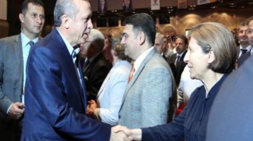 Başbakan Partililerle Bayramlaştı