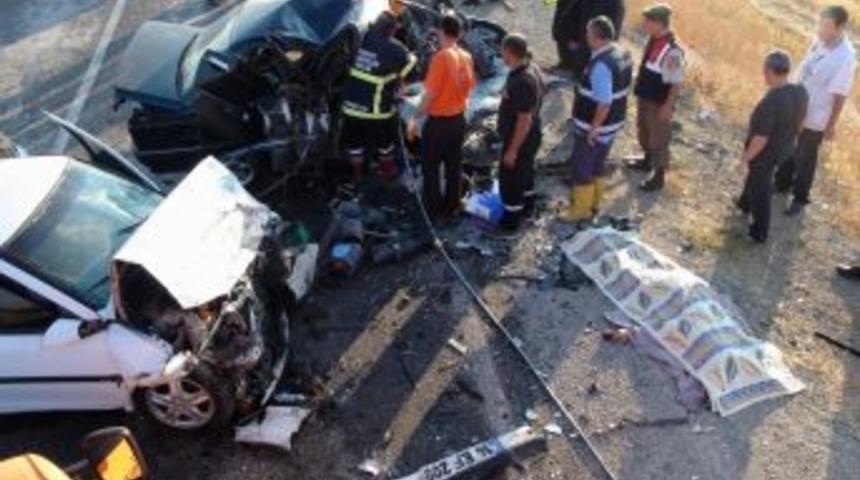 Yozgat&rsquo;ta Ki Trafik Kazasında &Ouml;l&uuml; Sayısı 4&rsquo;e Y&uuml;kseldi