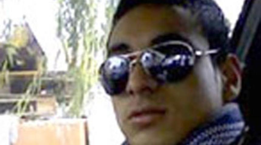 Gen&ccedil;lerin kız kavgası: 1 &ouml;l&uuml;