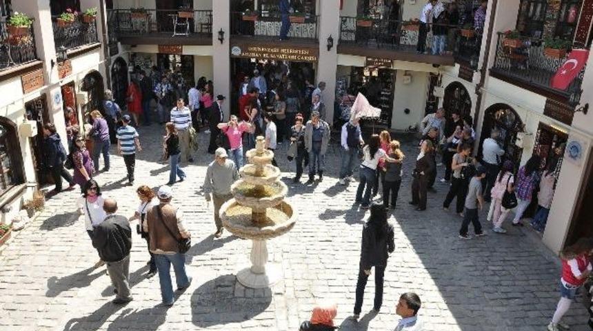 Atlıhan'da &Ccedil;ifte Bayram