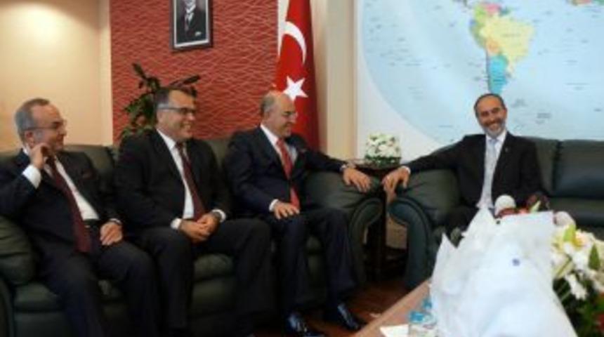 MHP'den AK Parti'ye Bayram Ziyareti