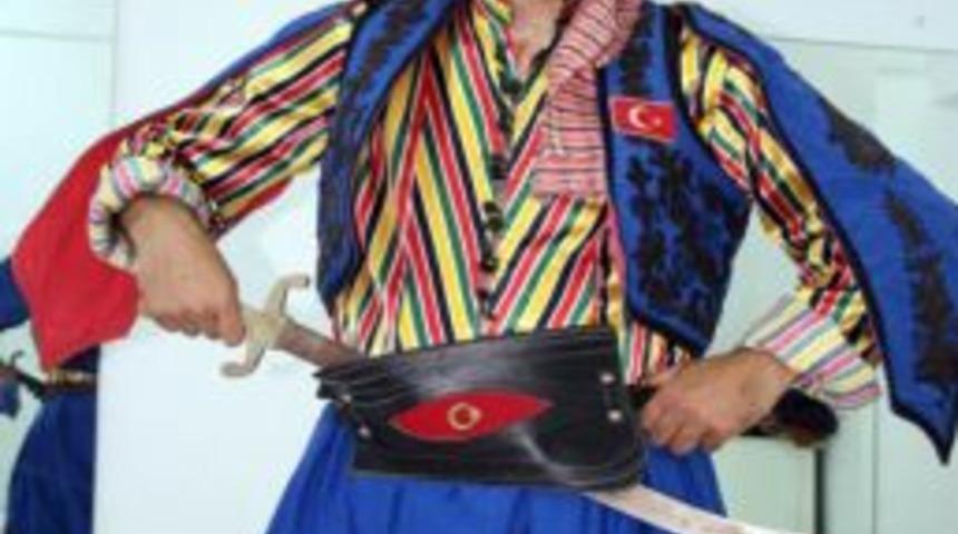 Rumeli Gen&ccedil;lik K&uuml;lt&uuml;r Derneği &Ccedil;alışmalarına Başladı