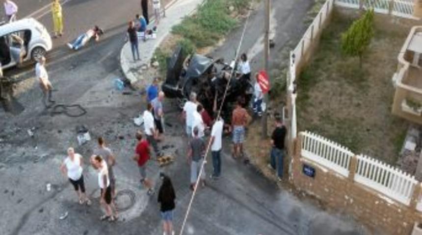 Bayram Tatili Kana Bulandı: 5 &Ouml;l&uuml;, Ikisi Ağır 7 Yaralı