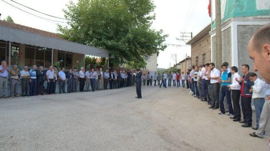 &Ccedil;an&rsquo;da Y&uuml;zyıllık Bayramlaşma Geleneği
