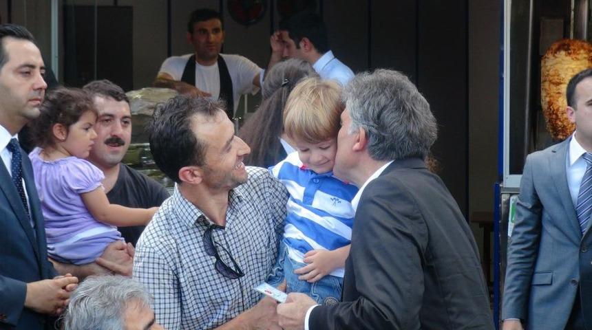 G&uuml;l: L&uuml;bnan Cumhurbaşkanı'nı Arayacağım