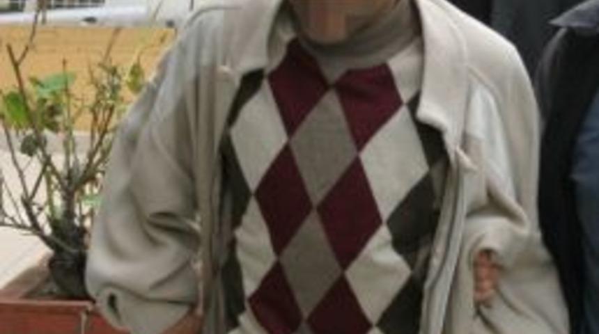 Tartıştığı kişiyi sırtından bı&ccedil;akladı