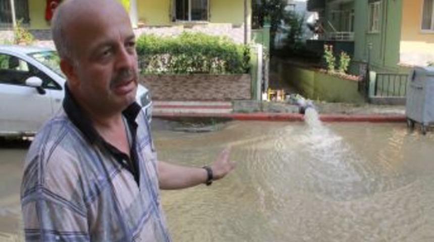 Selde Zarar G&ouml;ren Afetzedeler, Belediyelerden Yardım Bekliyor