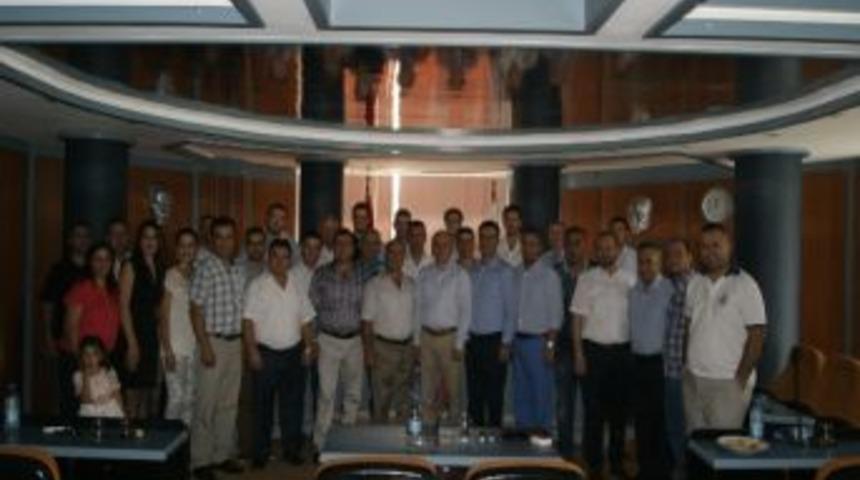 Ayto Y&ouml;netimi Odada Bayramlaştı