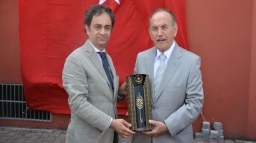 Kadir Topbaş Zabıta, Itfaiye Ve İETT Personeli Ile Bayramlaştı