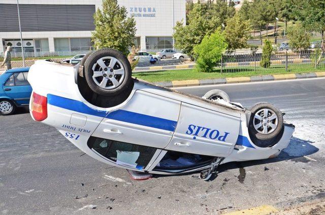 Gaziantep’te Polis Aracı Takla Attı