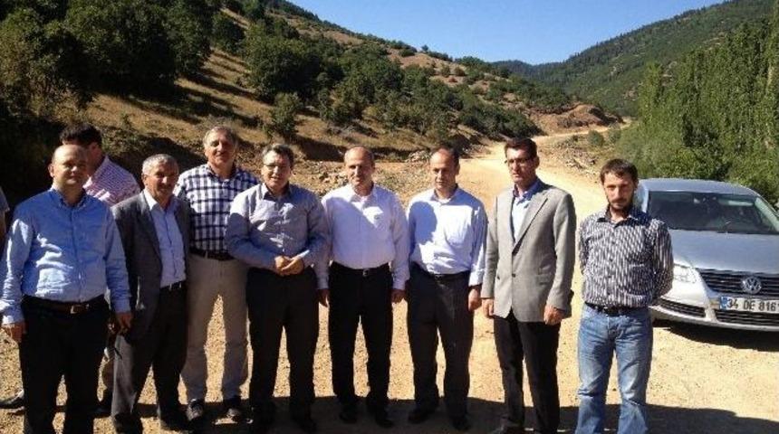 Milletvekili &Uuml;st&uuml;n, Memleketi G&uuml;m&uuml;şhane'de İncelemelerde Bulundu