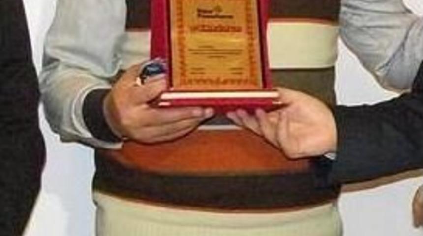 &Ouml;nal, Son Yolculuğuna Uğurlandı