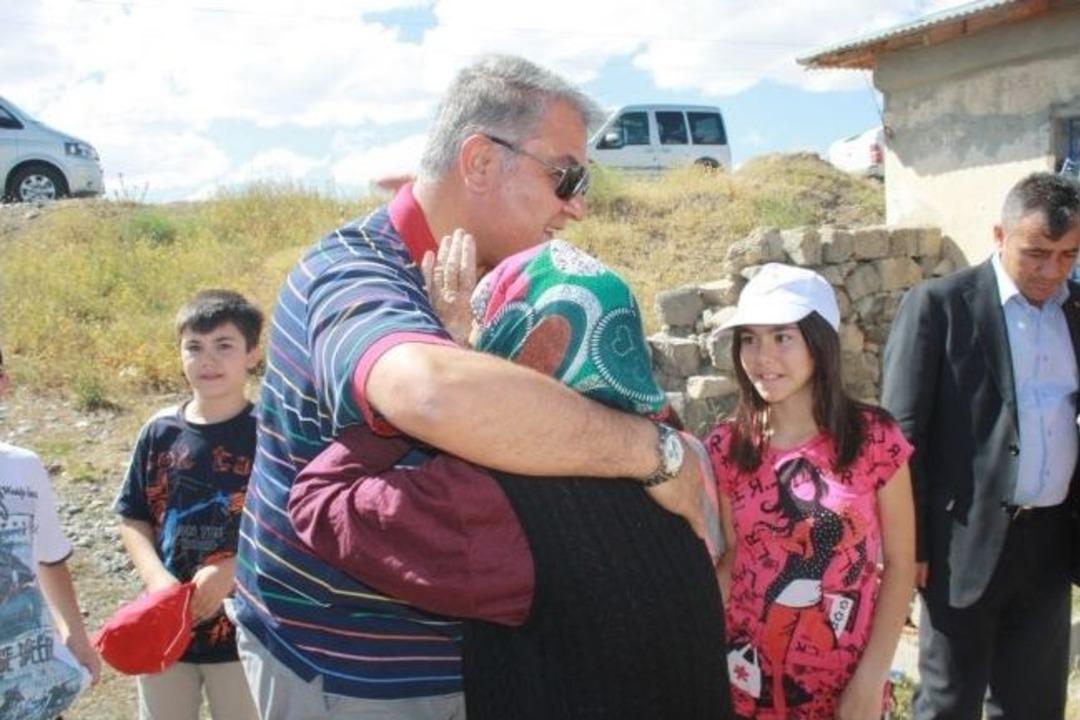 Vali Tekinarslan Fatma Nene&rsquo;nin Bayramını Kutladı