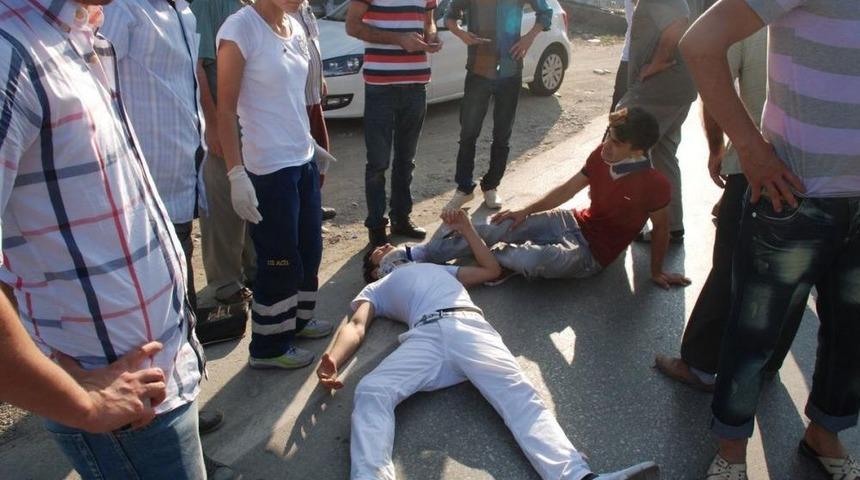 Sakarya'da Trafik Kazası: 2 Yaralı