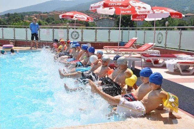 Kartepe'de Yaz Spor Okulları Başlıyor