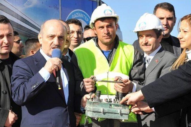 Bakan Erdoğan Bayraktar, Salı G&uuml;n&uuml; Şahinbeyde Temel Atıp, A&ccedil;ılış Yapacak 1