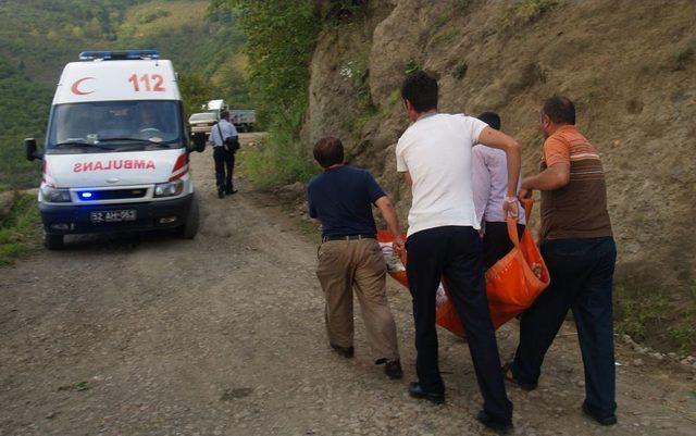 Yedikleri Yemekten Zehirlenen 17 Fındık Işçisi Hastanelik Oldu