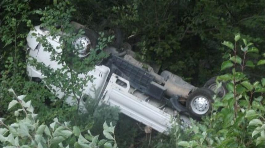 Şarampole U&ccedil;an Kamyonet Bir G&uuml;n Sonra Bulunabildi