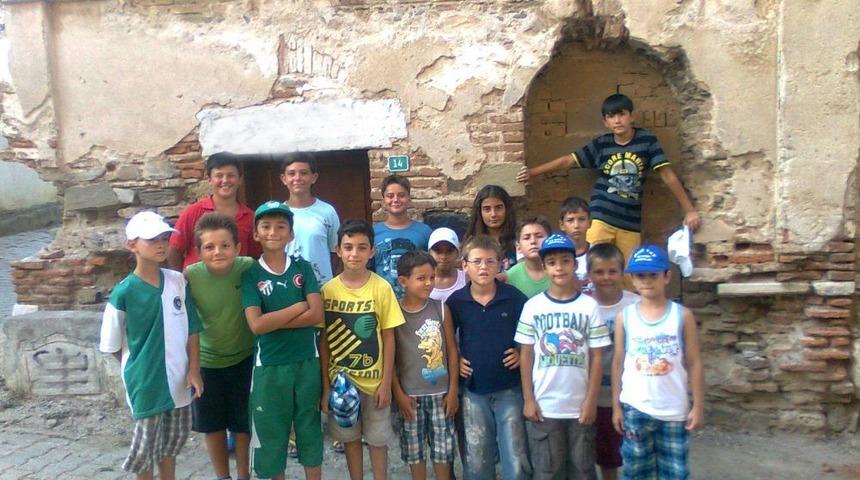 K&uuml;lt&uuml;r Sanat Ve Turizm Derneği, K&ouml;ydeki &Ccedil;ocuklar I&ccedil;in &Ccedil;evre Gezisi D&uuml;zenledi